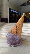 melted ice cream sculpture