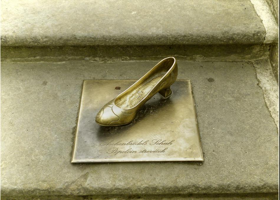 Golden Shoe Fairy Tales Moritz
