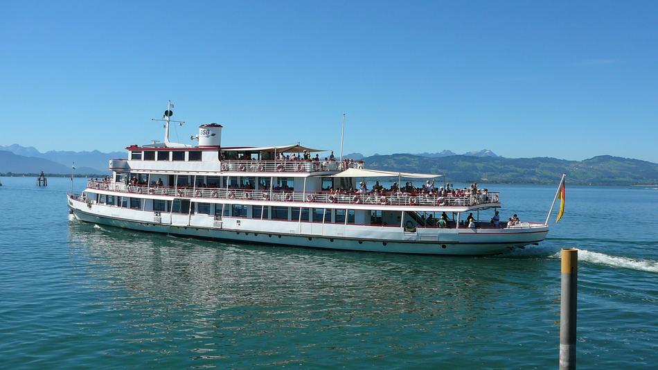 beautiful view of the resort yacht