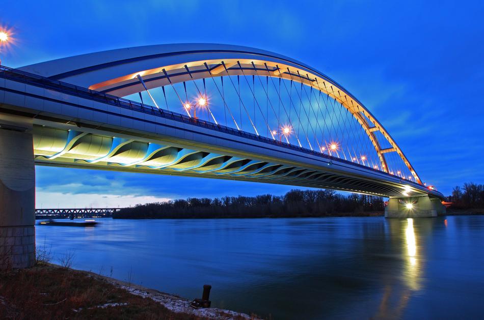 Bridge Apollo