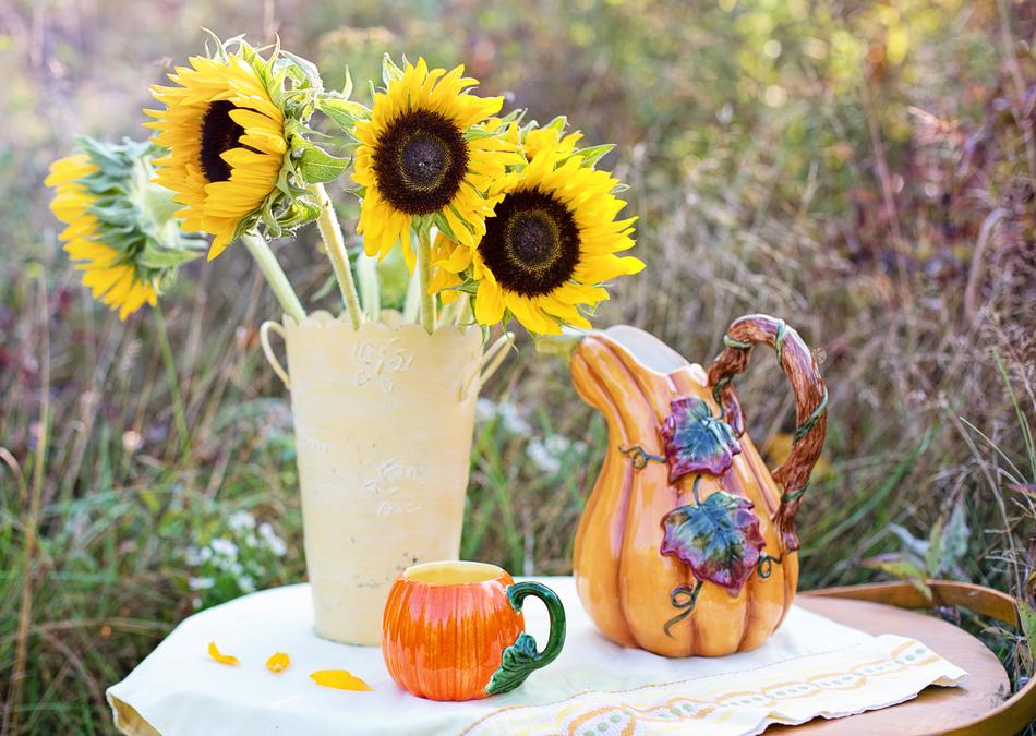 Sunflowers Vase Fall