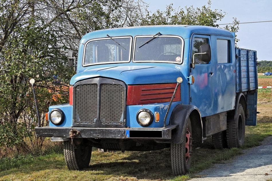 Truck Old Historically