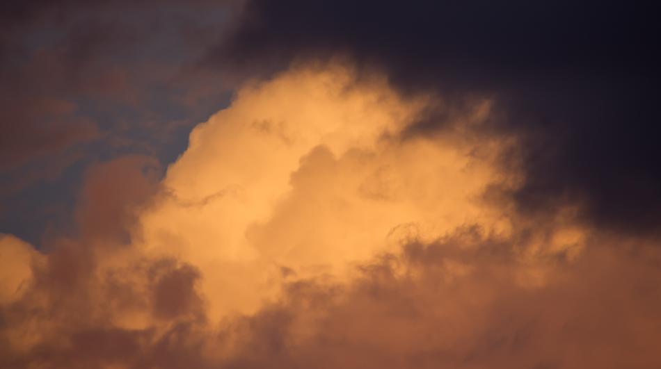 orange beautiful clouds in the sky