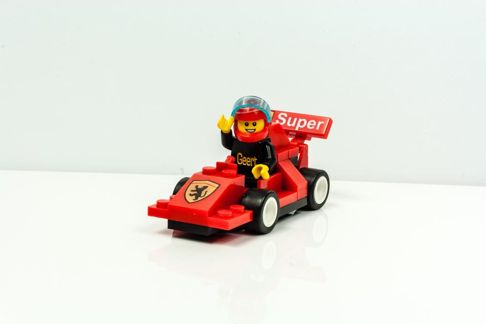 Lego Figure Race