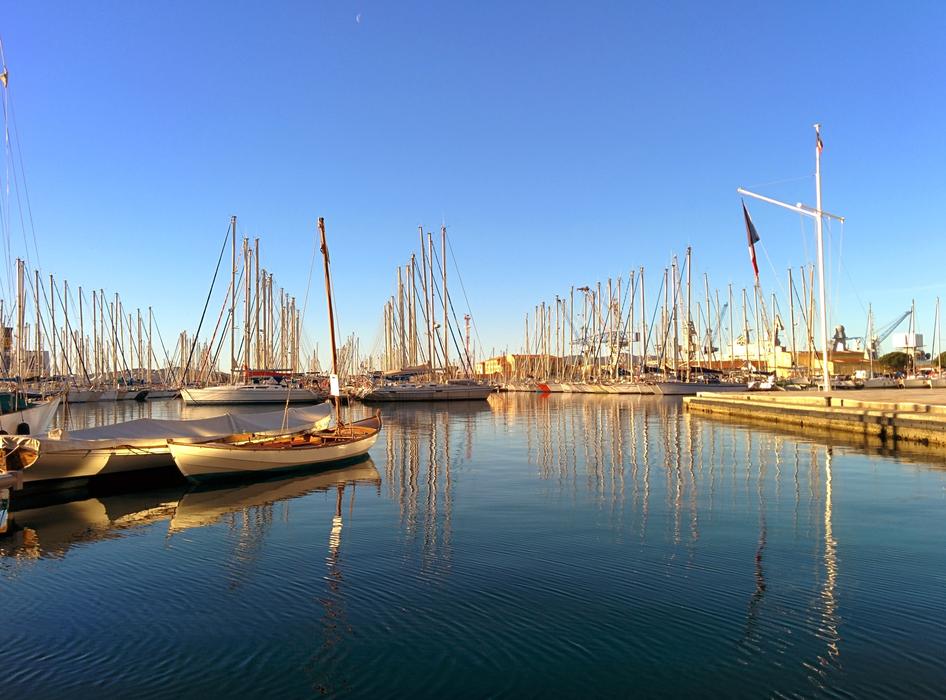 Harbor Quiet Sunlight