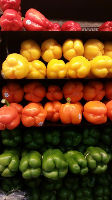 Vegetables Peppers Store