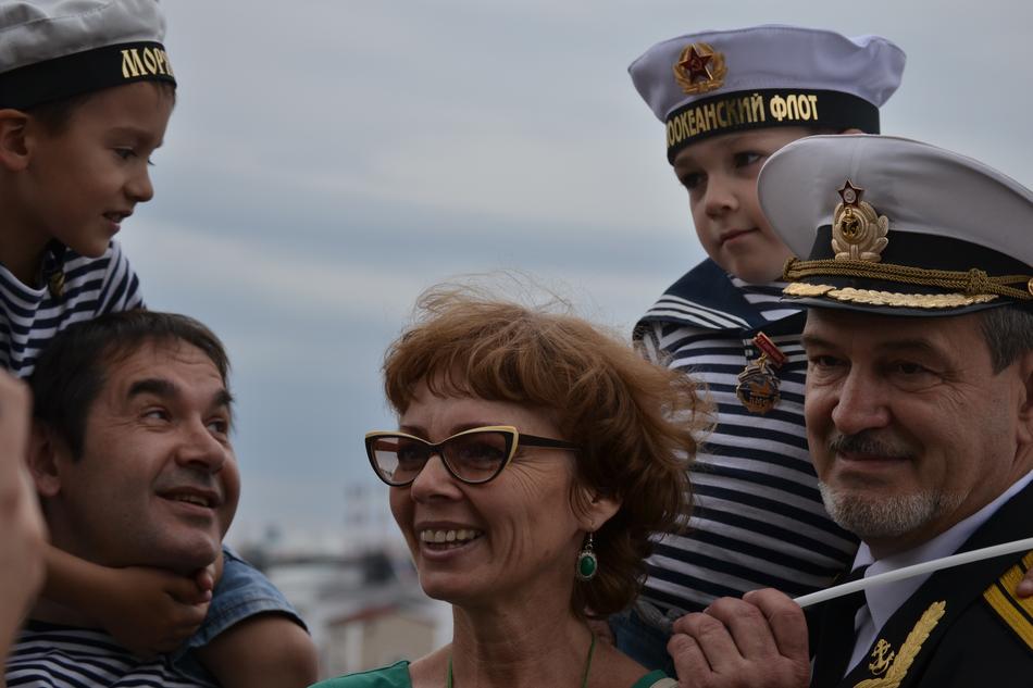 happy lady with sailors