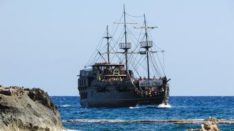 Pirate Ship Black Pearl Sailboat