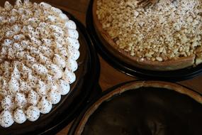 creamy sweet cake