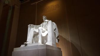 Washington sculpture attraction