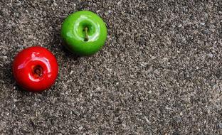 Apple Red Green