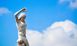 Statue Antique Sculpture