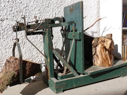 Production of metal structures