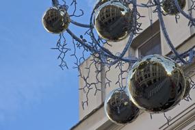 Balls Christmas Brussels