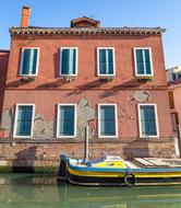 Venice Street Water