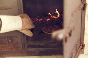 Cooking pizza in the oven
