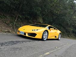Car Lamborghini Yellow