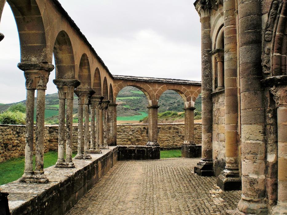 architectural buildings with columns