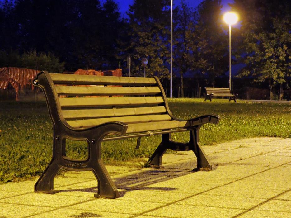 park bench under a street lamp