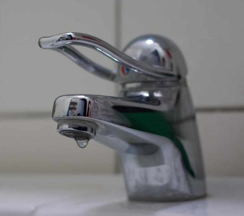 cold water drop faucet in the sink