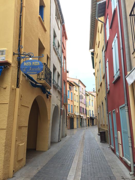 France Street Town