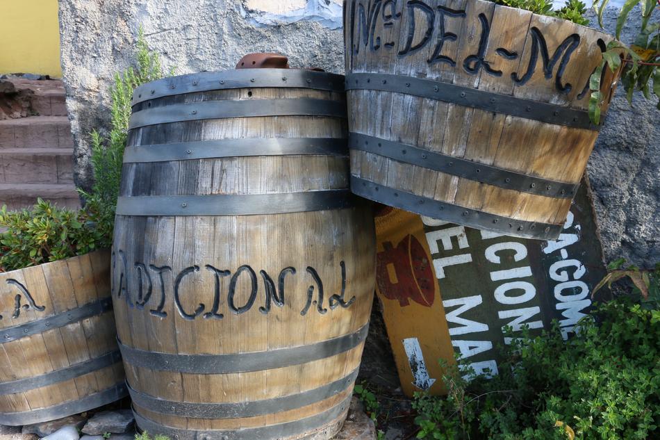 wooden wine barrels in stock