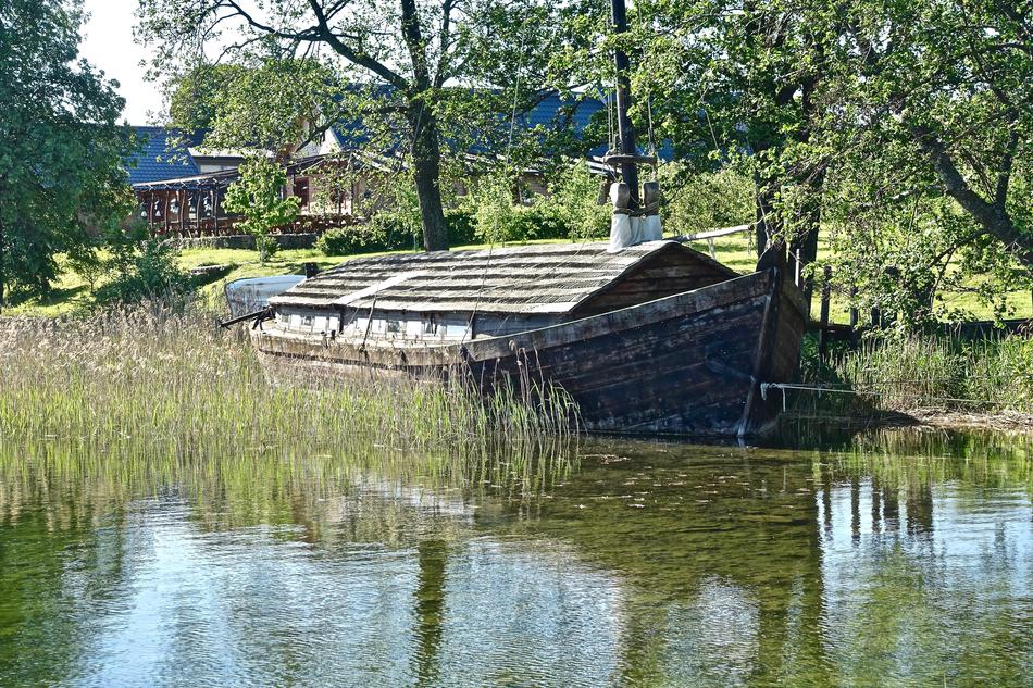 old building flooded