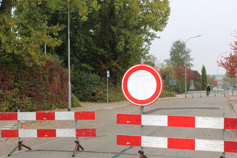 Road Closed Sign