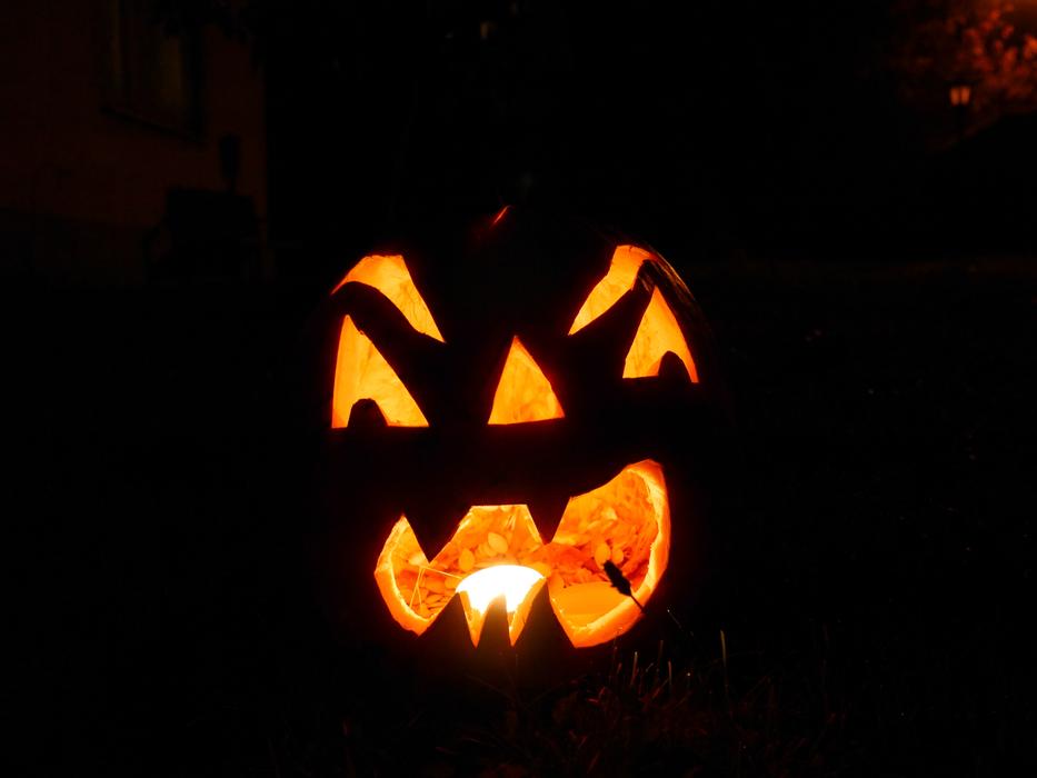 glowing pumpkin with a face