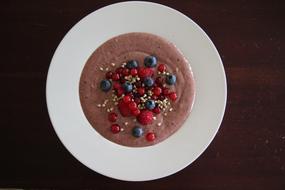 berry yogurt