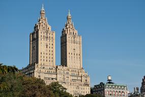 beautiful New York Building Central