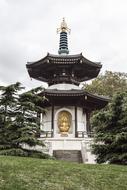 amazing pagoda in London