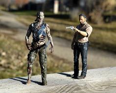 Action figures hunting zombies