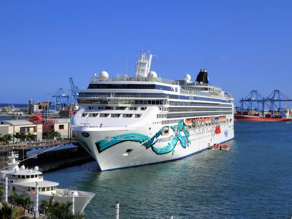 Transport Cruise Boat Holiday