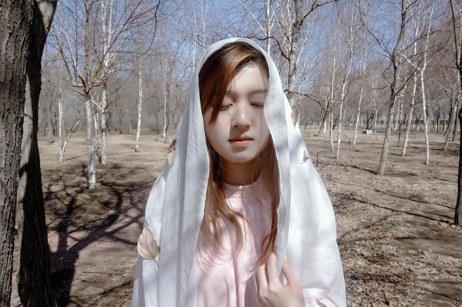 Spring Woman Pink