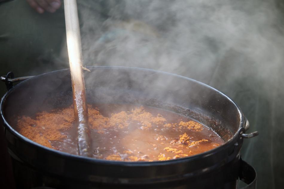 hot delicious borscht in a pot