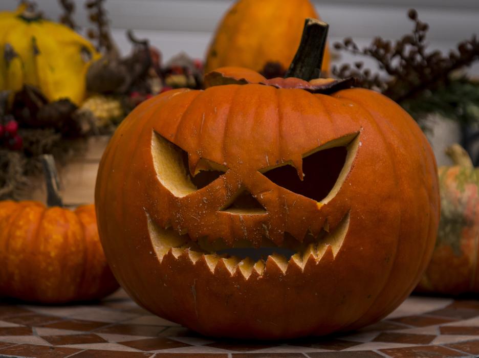 intimidating halloween pumpkin