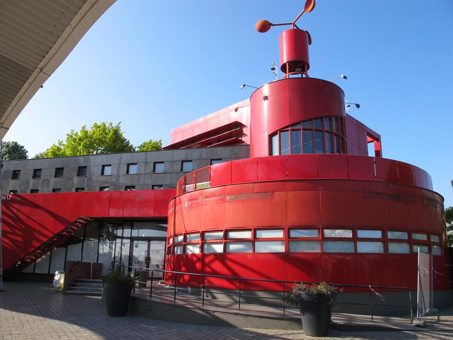 France Paris La Ville-Les-Floating