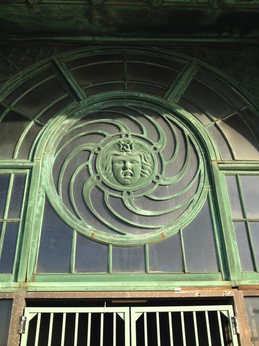 Green pattern on the building landscape