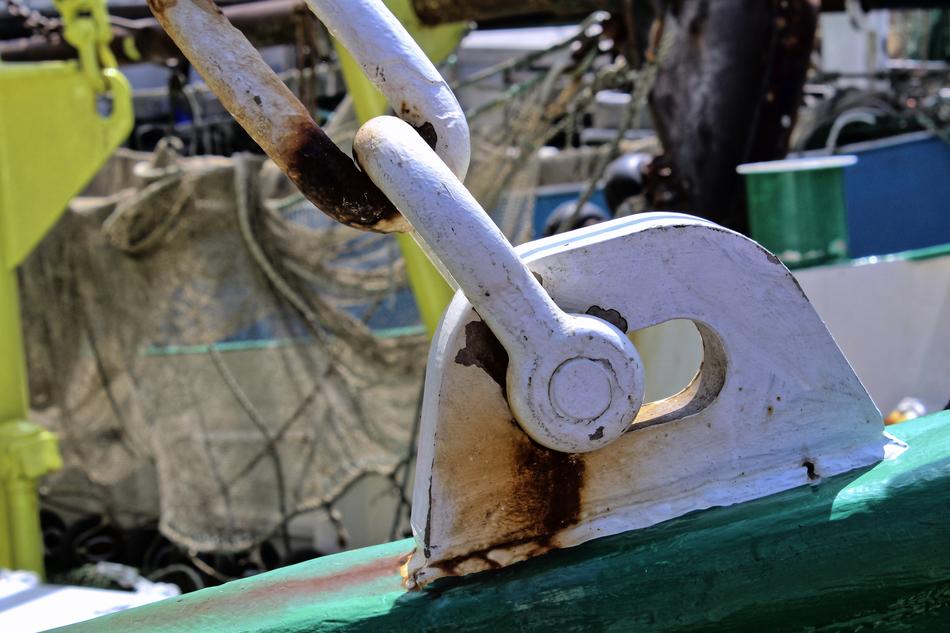 Chain Mounting Ship