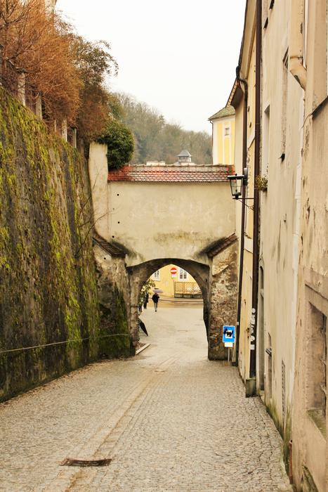 Eng Alley Road