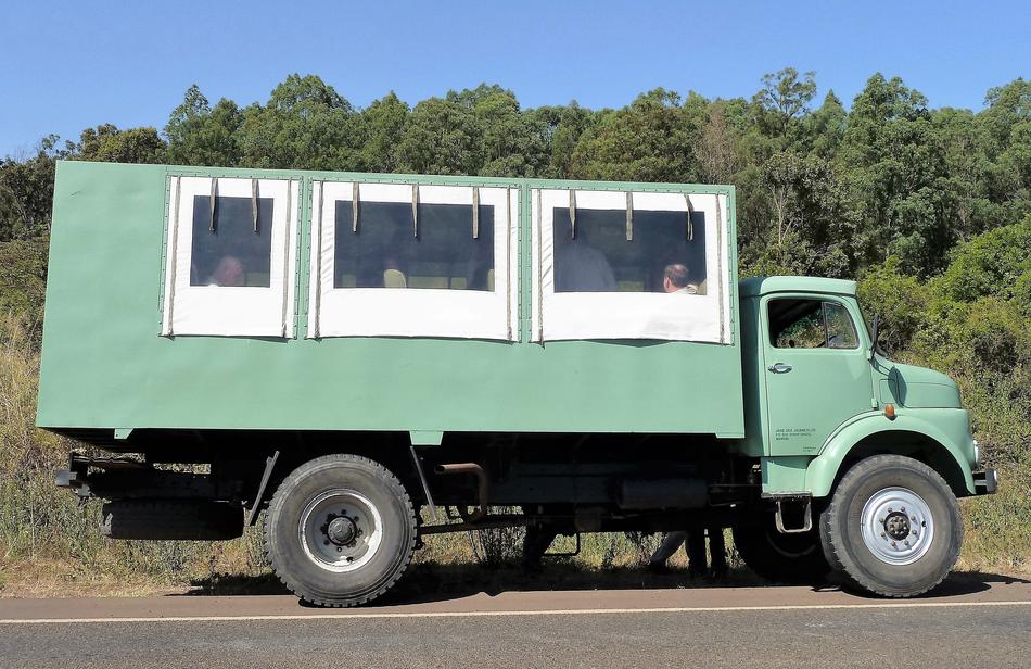 Transport Jeep Safari