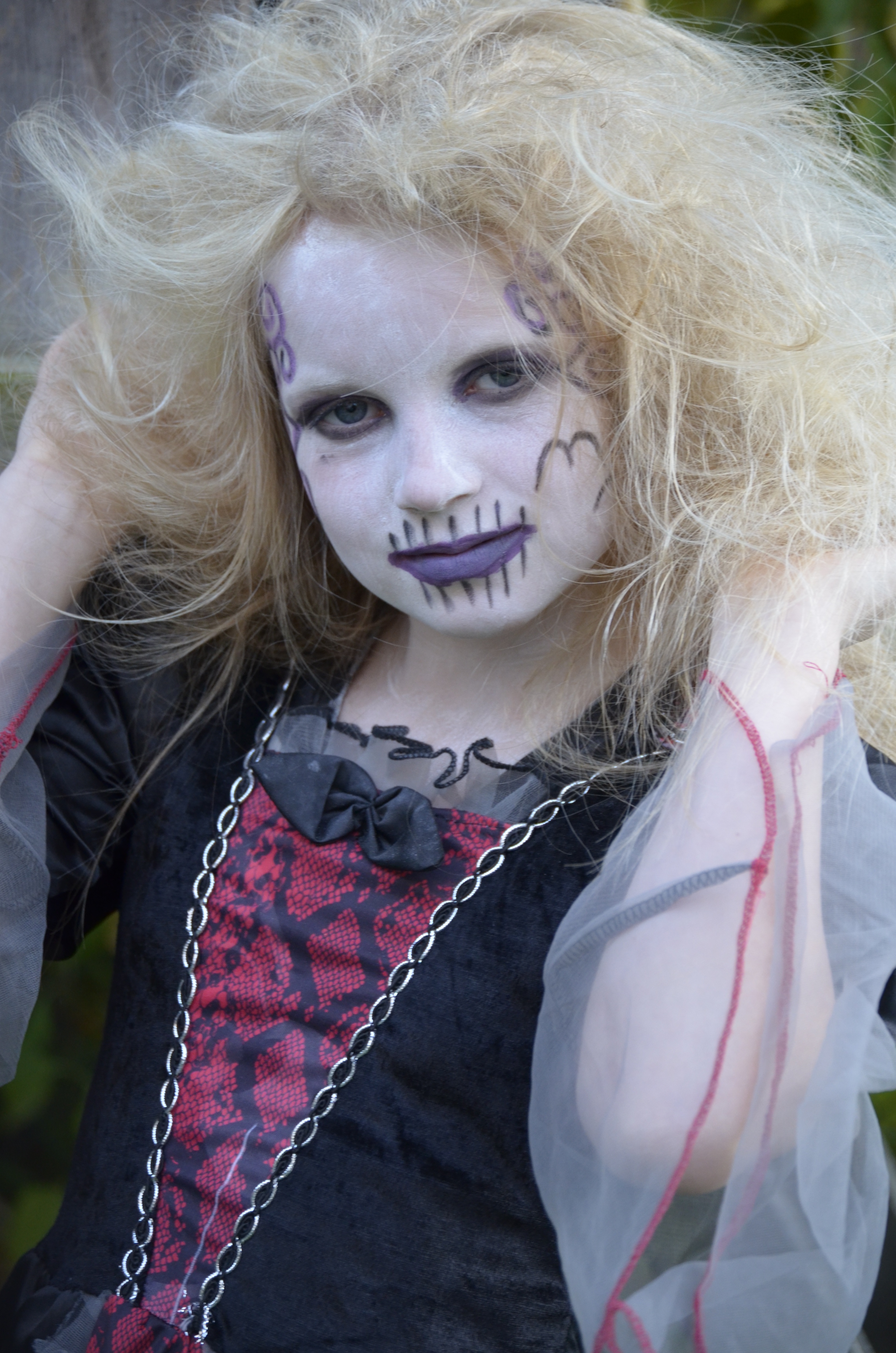little girl zombie makeup