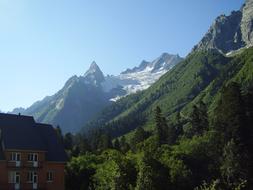 beautiful Mountains House