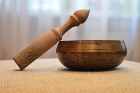 Singing gold Bowl
