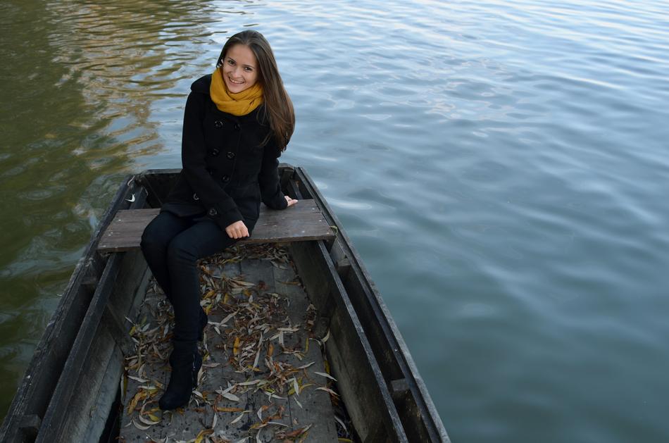 girl boat boat river happiness