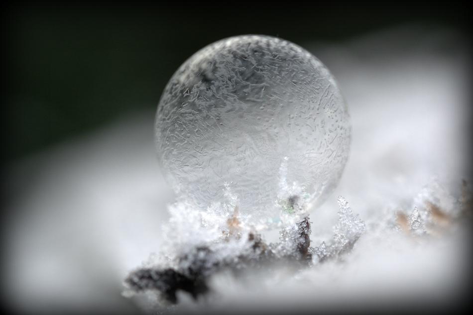 Soap Bubble Mirroring