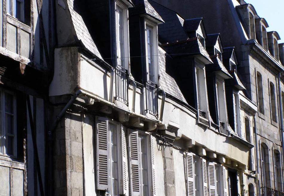 Facade Road Houses