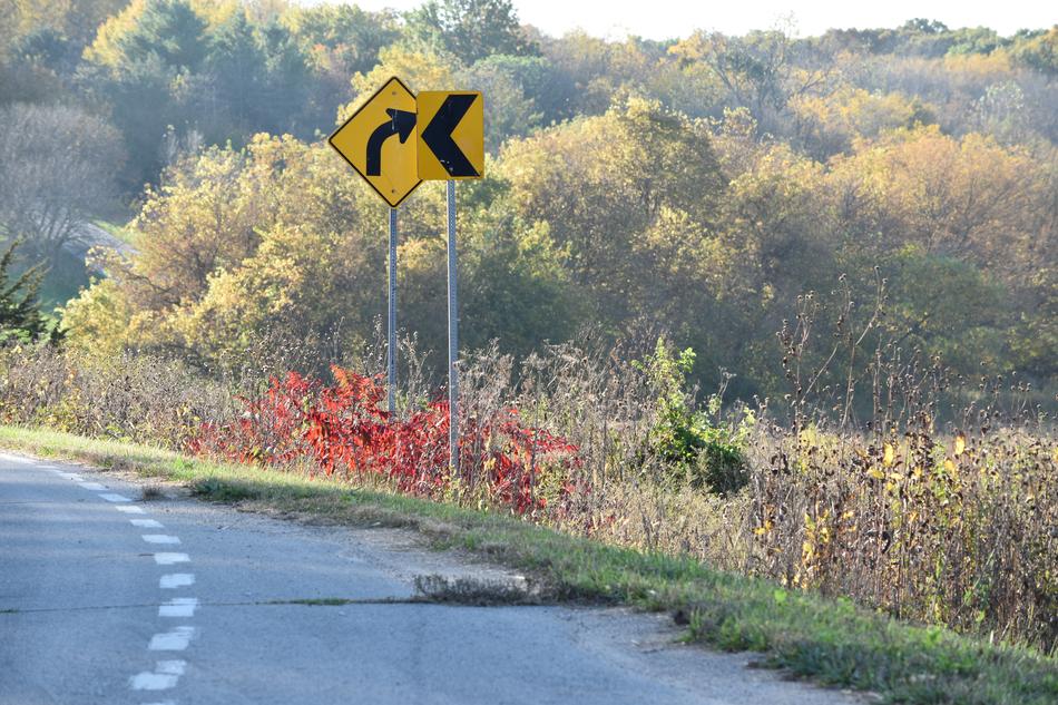 Signs Corner Road