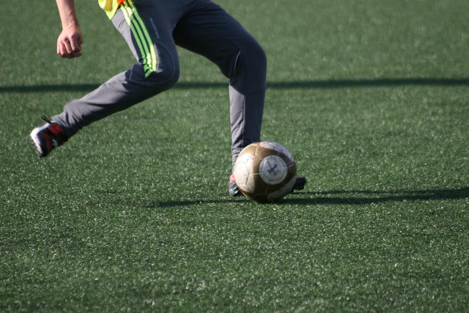 Blow Football Ball